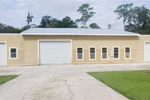 Immobilier commercial à louer à Kissimmee, Floride: 30.66 m2 № 1371625 - photo 1