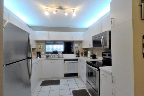 Copropriété à vendre à Sunrise, Floride: 2 chambres, 127.28 m2 № 1117758 - photo 22