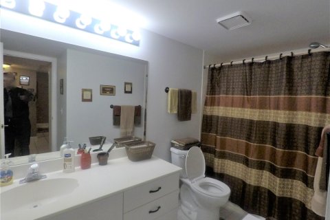 Condo in Sunrise, Florida, 2 bedrooms  № 1117758 - photo 5