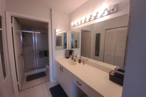 Condo in Sunrise, Florida, 2 bedrooms  № 1117758 - photo 25