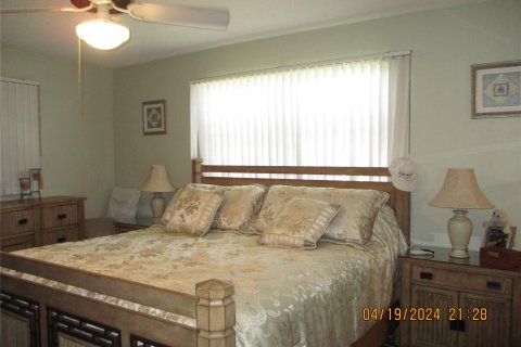 House in Pembroke Pines, Florida 4 bedrooms, 170.94 sq.m. № 1151707 - photo 14