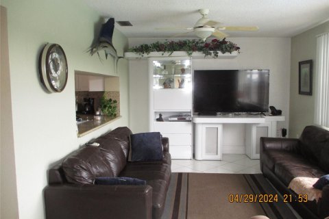 Casa en venta en Pembroke Pines, Florida, 4 dormitorios, 170.94 m2 № 1151707 - foto 10