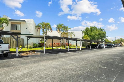 Condominio en venta en Jensen Beach, Florida, 2 dormitorios, 118.17 m2 № 586069 - foto 5