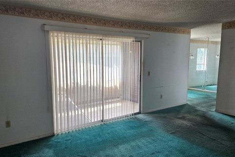 Copropriété à vendre à Tampa, Floride: 2 chambres, 93.37 m2 № 1392128 - photo 4