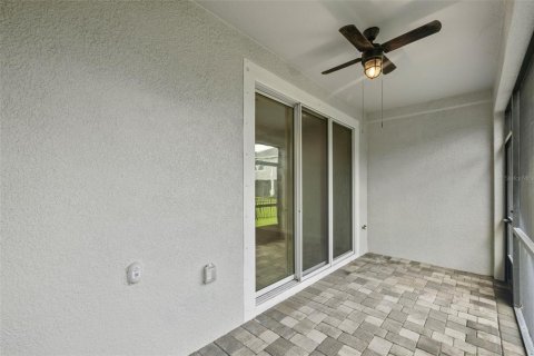 Townhouse in CITRON GROVE in Odessa, Florida 3 bedrooms, 159.42 sq.m. № 1312394 - photo 5