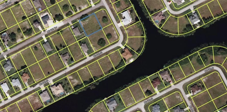 Land in Cape Coral, Florida № 1105179