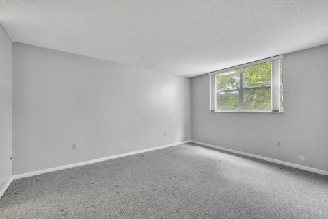 Copropriété à vendre à Tamarac, Floride: 1 chambre, 69.68 m2 № 1102172 - photo 12