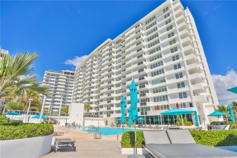 Condominio en venta en Miami Beach, Florida, 2 dormitorios, 110.55 m2 № 1399469 - foto 6