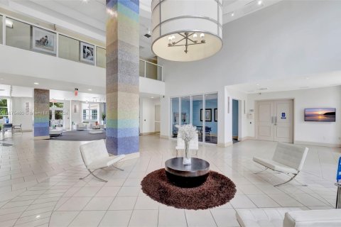 Condo in Miami, Florida, 1 bedroom  № 1399507 - photo 20