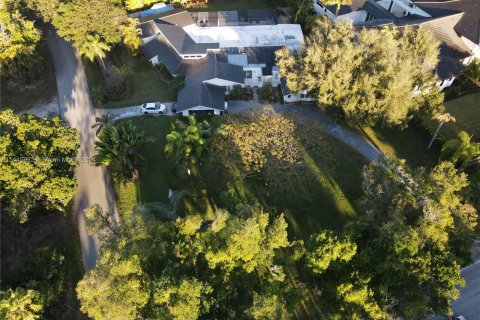 Villa ou maison à vendre à Palmetto Bay, Floride: 5 chambres, 392.23 m2 № 1208926 - photo 2