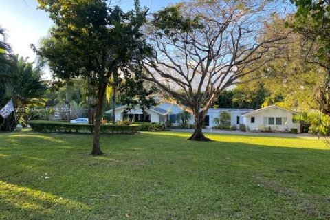 Villa ou maison à vendre à Palmetto Bay, Floride: 5 chambres, 392.23 m2 № 1208926 - photo 7