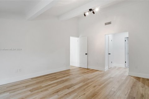 Touwnhouse à vendre à Miami, Floride: 3 chambres, 156.08 m2 № 1394834 - photo 23