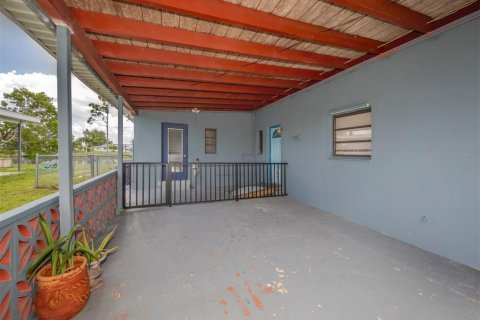 Casa en venta en North Port, Florida, 3 dormitorios, 175.21 m2 № 1265549 - foto 18