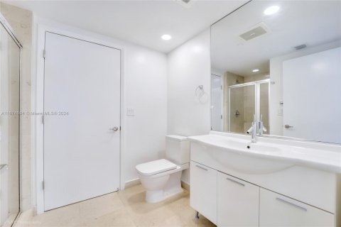 Condominio en venta en Miami, Florida, 2 dormitorios, 108.42 m2 № 1399992 - foto 8