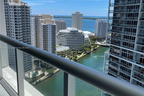 Condominio en venta en Miami, Florida, 2 dormitorios, 108.42 m2 № 1399992 - foto 1