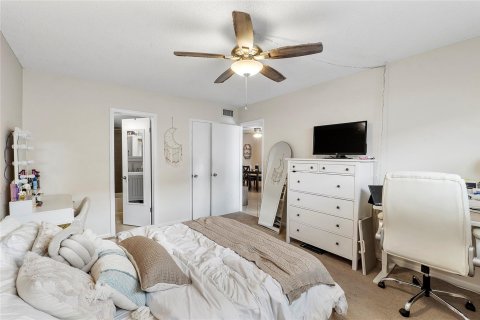 Condo in Fort Lauderdale, Florida, 2 bedrooms  № 1096390 - photo 7