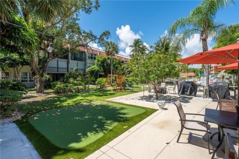 Copropriété à vendre à Pompano Beach, Floride: 2 chambres, 84.63 m2 № 1220663 - photo 28