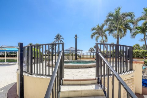 Condo in Jupiter, Florida, 2 bedrooms  № 1223122 - photo 2