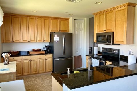 Condo in Punta Gorda, Florida, 2 bedrooms  № 1314509 - photo 11