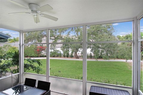 Condominio en alquiler en Sarasota, Florida, 2 dormitorios, 89.09 m2 № 930808 - foto 18