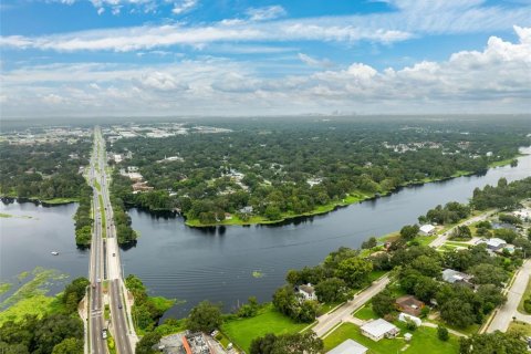 Land in Temple Terrace, Florida № 1367780 - photo 1