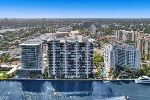 Copropriété à vendre à Fort Lauderdale, Floride: 2 chambres, 139.35 m2 № 1236989 - photo 2