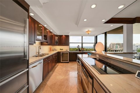 Condominio en venta en Fort Lauderdale, Florida, 2 dormitorios, 139.35 m2 № 1236989 - foto 12