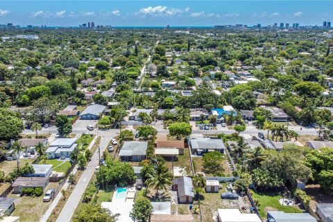 Villa ou maison à vendre à Fort Lauderdale, Floride: 3 chambres, 99.87 m2 № 1188000 - photo 1