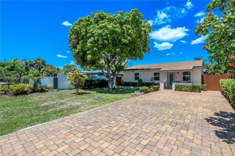 Villa ou maison à vendre à Fort Lauderdale, Floride: 3 chambres, 99.87 m2 № 1188000 - photo 2