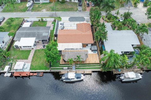 Casa en venta en Fort Lauderdale, Florida, 3 dormitorios, 174.28 m2 № 1177423 - foto 4