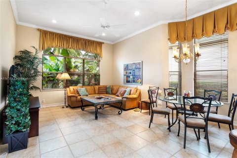 Villa ou maison à vendre à Palm Beach Gardens, Floride: 5 chambres, 357.95 m2 № 734389 - photo 13