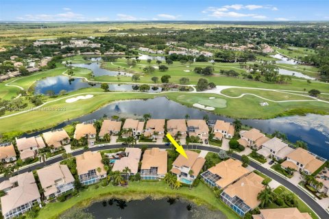 Villa ou maison à vendre à Palm Beach Gardens, Floride: 5 chambres, 357.95 m2 № 734389 - photo 8