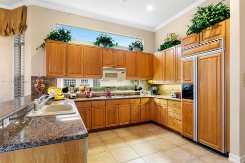 Villa ou maison à vendre à Palm Beach Gardens, Floride: 5 chambres, 357.95 m2 № 734389 - photo 16