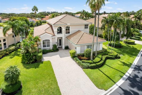 Villa ou maison à vendre à Palm Beach Gardens, Floride: 5 chambres, 357.95 m2 № 734389 - photo 2