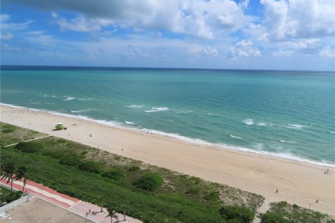 Condominio en venta en Miami Beach, Florida, 1 dormitorio, 76.55 m2 № 1228922 - foto 6