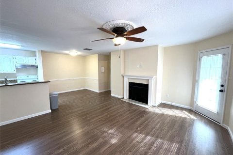 Condominio en venta en Orlando, Florida, 2 dormitorios, 92.07 m2 № 923466 - foto 13