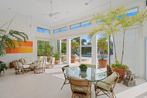 Villa ou maison à vendre à Palm Beach, Floride: 9 chambres, 823.02 m2 № 976510 - photo 21