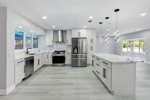 Casa en venta en Sunrise, Florida, 4 dormitorios, 170.66 m2 № 1155480 - foto 29