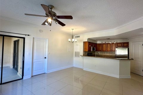 Condo in Fort Lauderdale, Florida, 2 bedrooms  № 1101994 - photo 20