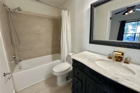 Condo in Fort Lauderdale, Florida, 2 bedrooms  № 1101994 - photo 16