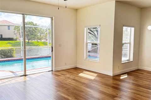 Casa en venta en Coral Springs, Florida, 4 dormitorios, 273.13 m2 № 1175596 - foto 11