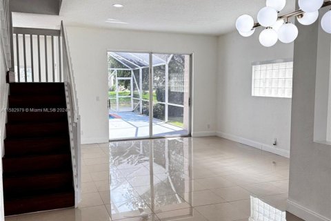 Villa ou maison à vendre à Coral Springs, Floride: 4 chambres, 273.13 m2 № 1175596 - photo 13