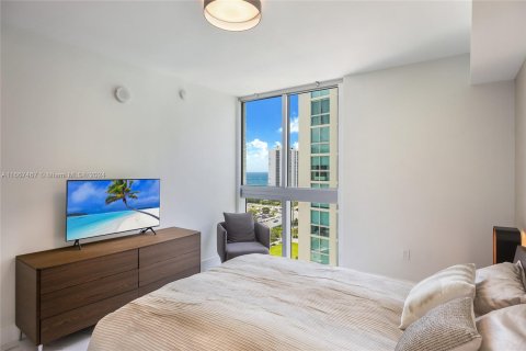 Condo in Sunny Isles Beach, Florida, 3 bedrooms  № 1382059 - photo 21