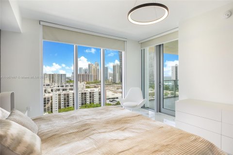 Condo in Sunny Isles Beach, Florida, 3 bedrooms  № 1382059 - photo 15