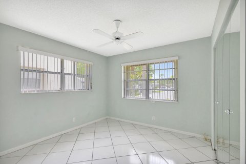 House in West Palm Beach, Florida 2 bedrooms, 96.25 sq.m. № 1098937 - photo 21