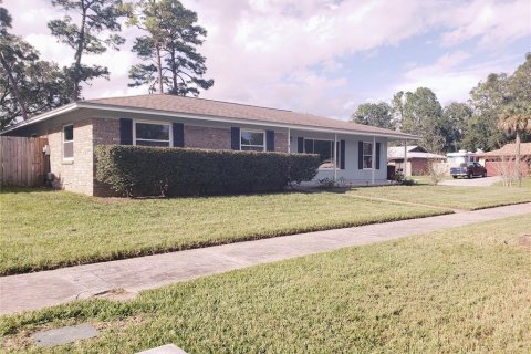 House in Jacksonville, Florida 4 bedrooms, 186.55 sq.m. № 1394624 - photo 2