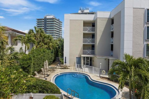 Condominio en venta en Vero Beach, Florida, 2 dormitorios, 109.16 m2 № 1101171 - foto 11