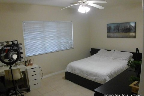 Купить кондоминиум в Мирамар, Флорида 1 спальня, 78.97м2, № 1004705 - фото 8