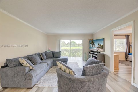 Copropriété à vendre à Lauderhill, Floride: 2 chambres, 104.98 m2 № 1367120 - photo 8