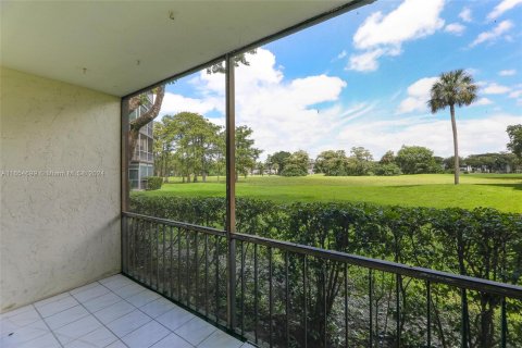 Copropriété à vendre à Lauderhill, Floride: 2 chambres, 104.98 m2 № 1367120 - photo 27